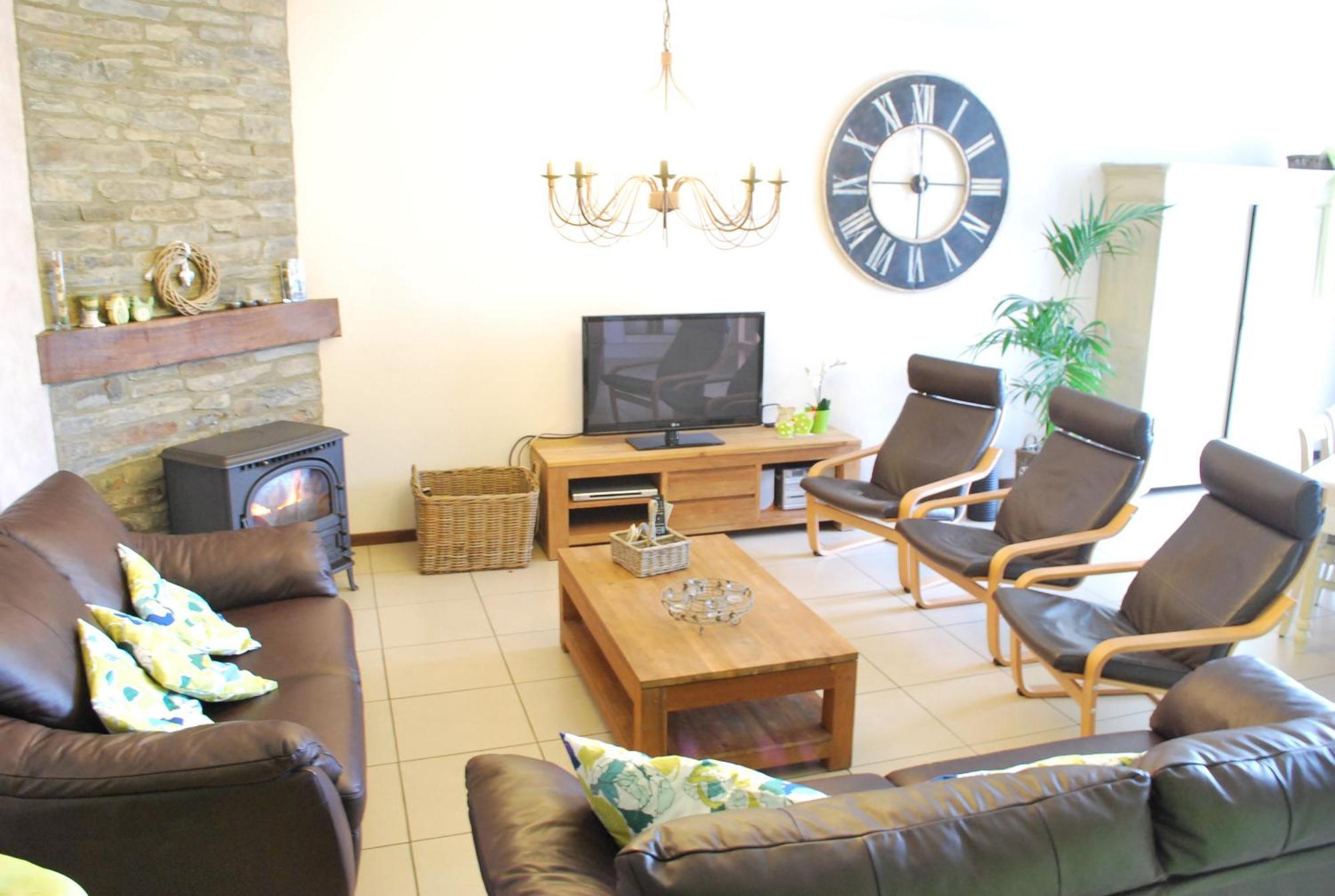 Petite Reine Villa Bertrix Luaran gambar